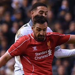 Tutup Akun Twitter dan Instagram, Enrique Fokus Perjuangkan Tempatnya di Liverpool