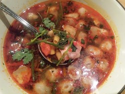 Tom Tom: Pedas Segar Chicken Tom Yam Dalam Porsi Memuaskan