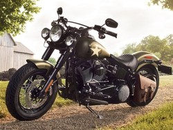 Genjot Penjualan, Harley-Davidson Tawarkan Softail Slim S Edisi ala Militer
