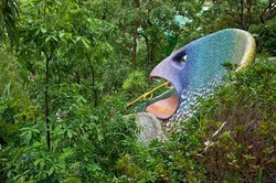 Seperti Monster, Ini Bangunan Berbentuk Ular di Meksiko