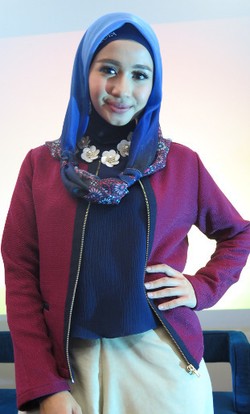 Terbang ke London, Laudya Cynthia Bella Ingin Mengenal Gaya Hijabers Inggris