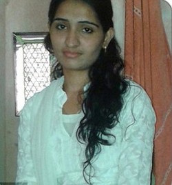 Wanita dengan Wajah Rusak Akibat Tersiram Air Keras Buat Tutorial Makeup