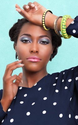 Tips Pilih Lipstik Nude untuk Kulit Gelap Agar Wajah Tak Tampak Kusam