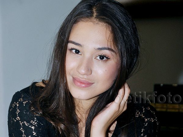 Kenalan dengan Agesh Palmer si Duyung Cantik