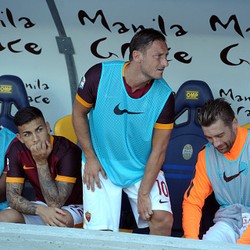 Totti Simbol Tim, Dia Tetap Tenang Meski Belum Main