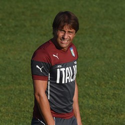 Italia Diuji Pertahanan Gerendel Malta