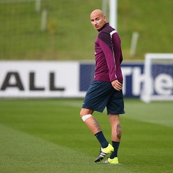 Mulus di Klub, Shelvey Ingin Mulus Juga di Timnas