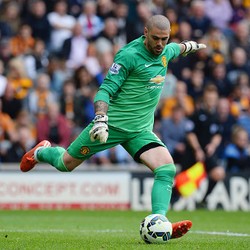 Ironi untuk Victor Valdes