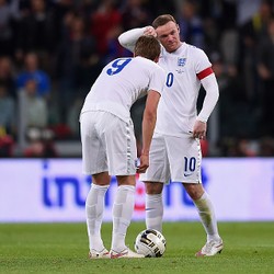 Skuat Inggris Akan Bantu Rooney Catatkan Rekor Gol