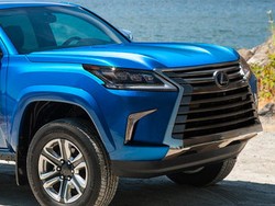 Mobil Pikap Lexus? Keren atau Tidak?
