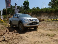 Dihadiri Ratusan Konsumen, Mitsubishi Luncurkan Triton di Pontianak