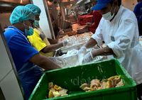 Melihat Perusahaan Katering Makkah Meramu Menu