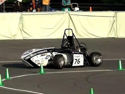 Prestasi Mentereng Mahasiswa Indonesia di Balap Formula