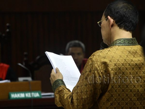 Suryadharma Ali Bacakan Eksepsi
