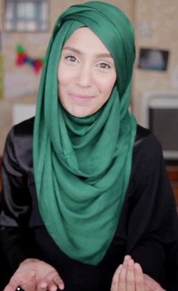 Tutorial Hijab Pashmina untuk ke Acara Resmi