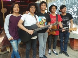 Cerita dMasiv yang Dulu Pernah Ngamen