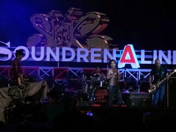 Sheila On 7 Pukau Sheila Gank, Slank Tetap Gahar Tanpa Abdee