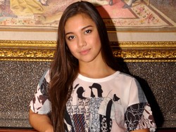 Jadi Putri Duyung, Angela Gilsha Diminta Kurangi Berat Badan