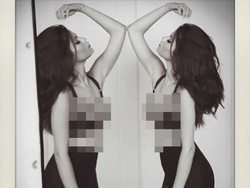 Selena Gomez Seksi Ber-lingerie