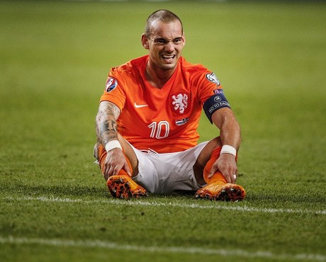 Belanda Antara Sial dan Tak Pede