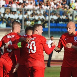 Rooney Tak Ingin Persiapan Inggris Menuju EURO 2016 Diganggu Hal-hal Tak Penting