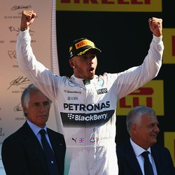 Hamilton Dipastikan Menangi GP Italia