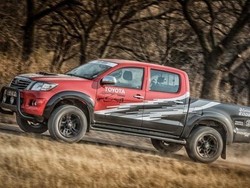 Terjual 1 Juta, Toyota Bikin Edisi Khusus Hilux, Pakai Mesin Lexus