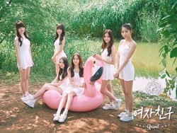Gedubrak! Video G-Friend Jatuh di Panggung Bikin Heboh Dunia