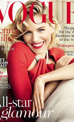 Rayakan 100 Tahun,Vogue Inggris Tampilkan Foto Seksi Kate Moss yang Ikonik