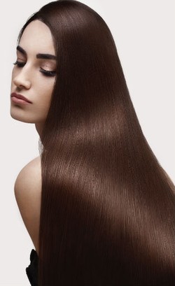 Trik Unik Buat Rambut Mempesona Seperti Model Iklan