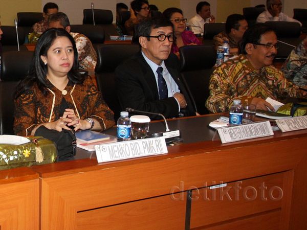 Banggar dan Pemerintah Rapat Bahas RAPBN 2016