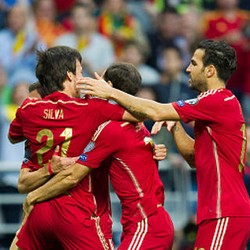Lawan Makedonia, Kelelahan Melanda Spanyol