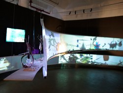 Didekati, Karya Seni Lee Yeesung Bisa Langsung Nyala