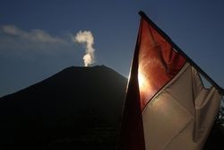 Aktivitas Gunung Slamet Normal, Pendakian Segera Dibuka Lagi Aktivitas Gunung Slamet Normal, Pendakian Segera Dibuka Lagi