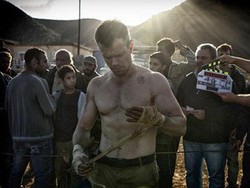 Bourne is Back! Ini Gambar Matt Damon Siap Bertarung