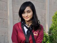 Kenalan Yuk dengan Valerie Tifanka yang Manis Berlesung Pipit
