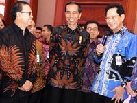 Jokowi Tinjau Pameran IBEX 2015