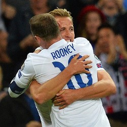 Kane dan Rooney Jaga Kesempurnaan Inggris