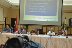 Minyak RI Diekspor, Pertamina Malah Impor