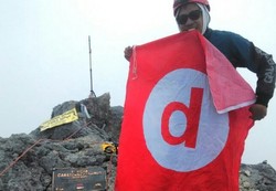 Ekspedisi Carstensz: Pendakian Bersejarah ke Alam Penuh Keajaiban
