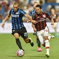 Milan dan Inter Disebut Punya Lini Depan Sama Bagus