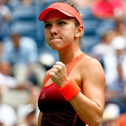 Halep ke Semifinal Usai Menang Tiga Set atas Azarenka