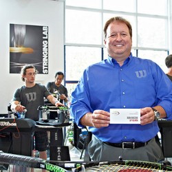 Tukang Senar di AS Terbuka: Tangani 35-40 Raket per Hari