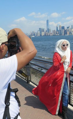 Wisata ke Pulau Liberty, Tak Hanya Sekadar Foto Bersama Patung