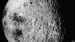 Cina Akan Daratkan Wahana di Bulan