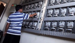 DPR: Potongan-potongan di Pulsa Listrik PLN Tak Wajar!