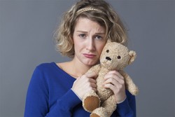 Pergi ke Tempat yang Jauh, Ini Caranya Agar Tidak Homesick