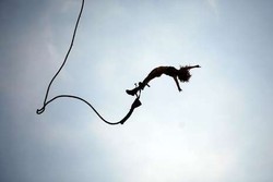 Hidup Cuma Sekali, Kamu Mesti Coba 6 Kegiatan Ekstrem Ini