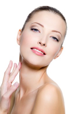 Tak Hanya Wajah, Rahang dan Leher Juga Bisa Mengalami Penuaan