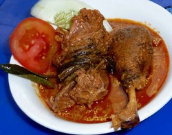 Nasi Ulam hingga Pallubasa Jadi Renyah Wangi dengan Kelapa Sangrai (1)